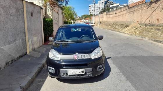 FIAT UNO 1.0 EVO ATTRACTIVE 8V FLEX 4P MANUAL FIAT UNO 1.0 EVO ATTRACTIVE 8V FLEX 4P MANUAL